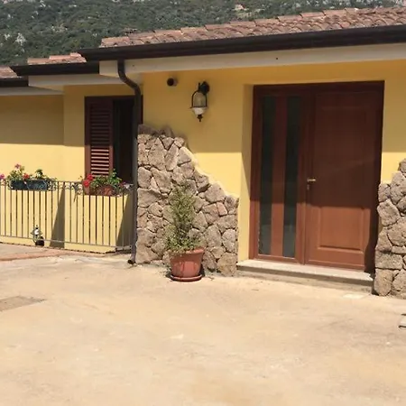 A 300 Metri Dal Mare Apartament